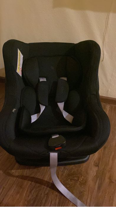 Продам авто кресло срочно