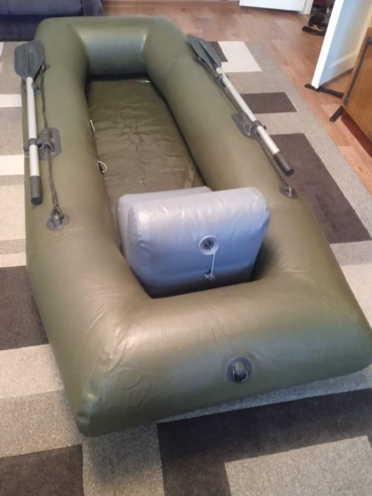 Лодка гребная. Продам