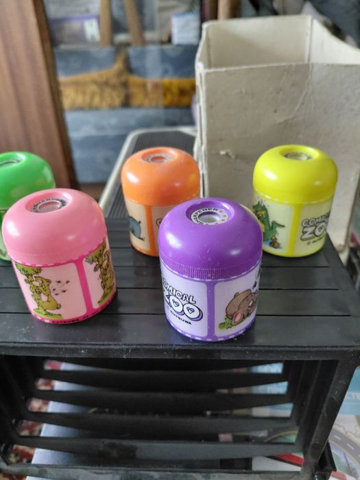 5 броя острилки.