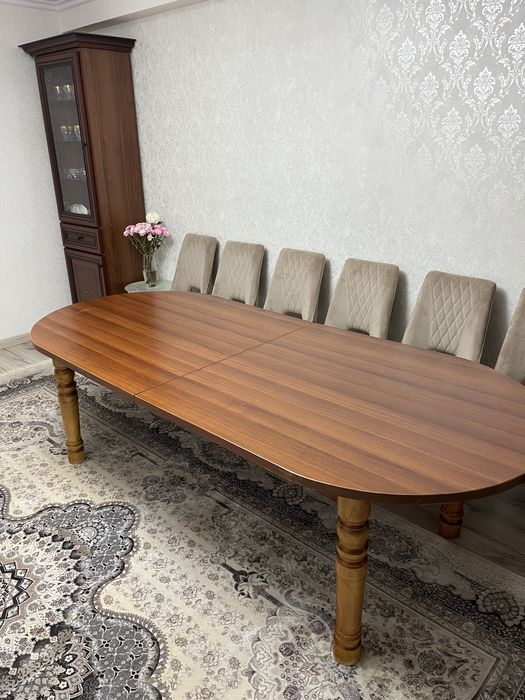 Продам стол большой