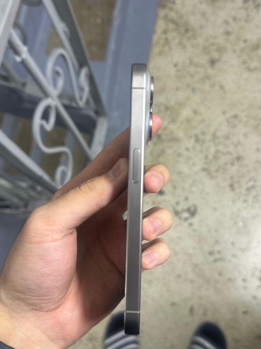 15 pro iphone серый