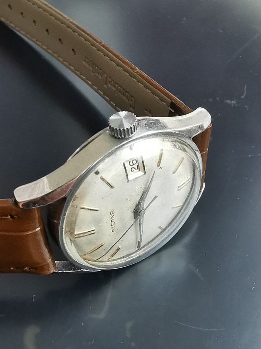 Ceas ETERNA Calendar 140T - Funcționează impecabil !