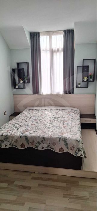 Двустаен - Възраждане