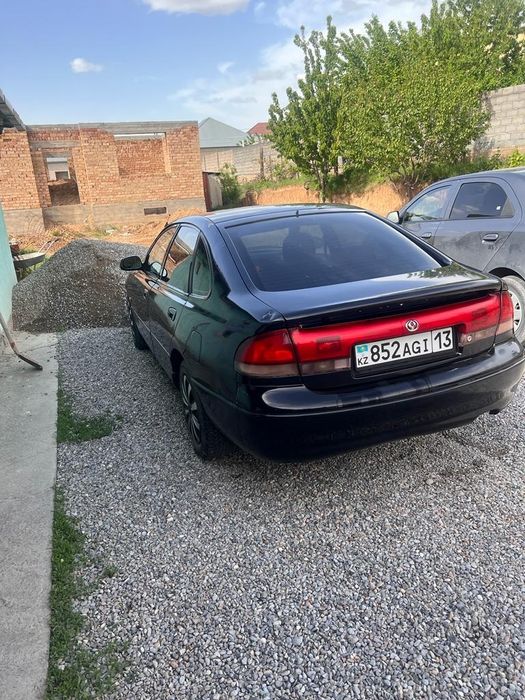 Мазда 626  хеджибек