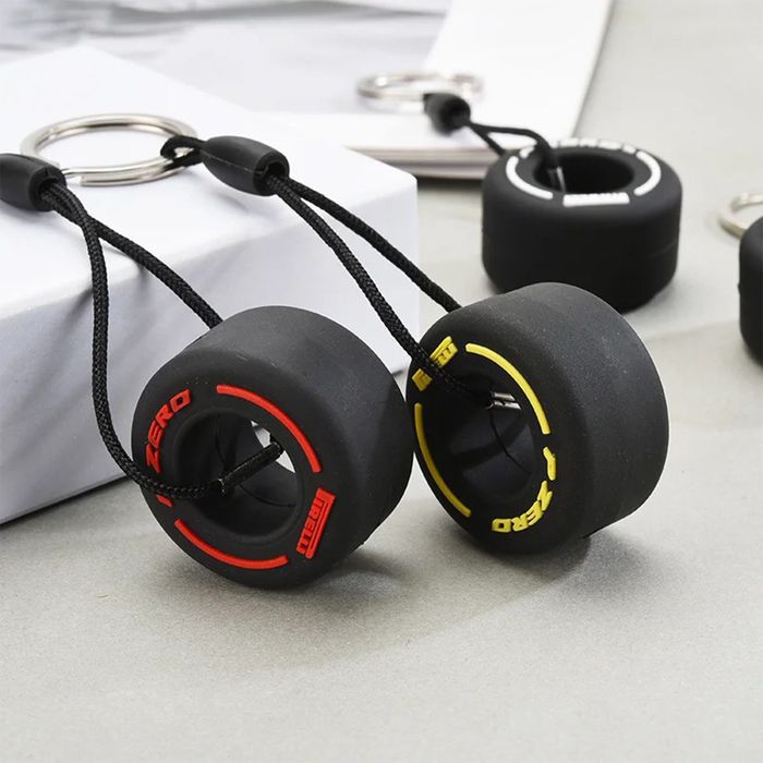 Ключодържатели Пирели Формула 1 Pirelli F1 Keychain