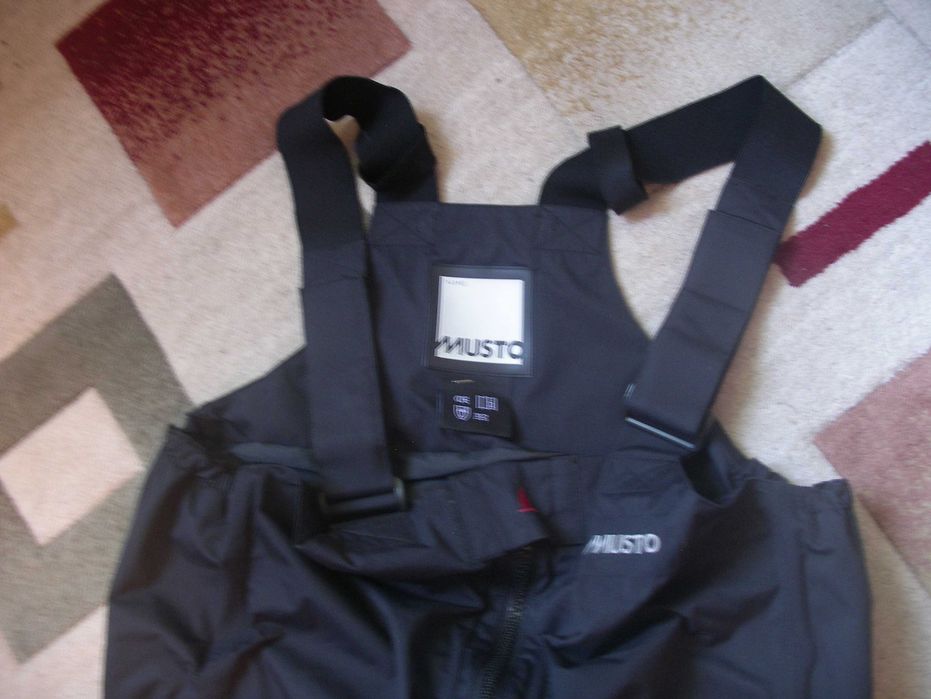 MUSTO панталон за водни  спортове