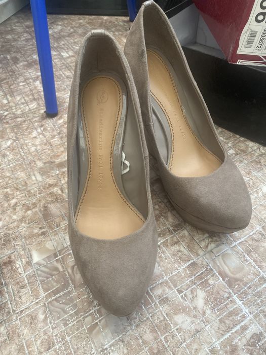 Продается обувь. Хорошое качество