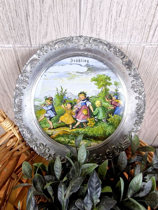 Баварски декоративни чинии