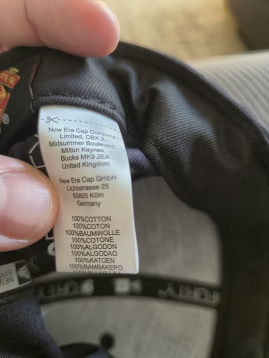 Шапка с козирка - Манчестър Юнайтед