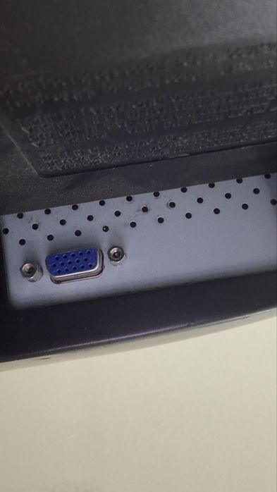 Монитор 24 дюм  60 герц.