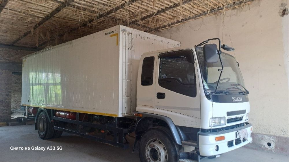 Исузу FVR сотилади 2021йили прабг 140000 холати зур краска йук