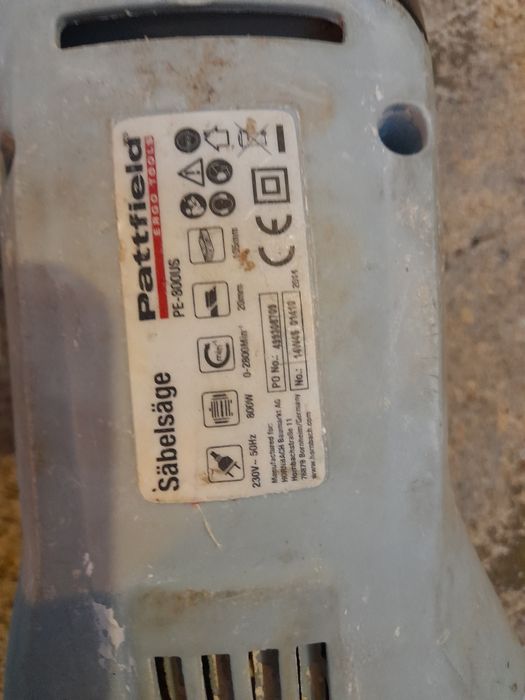 Тротинетка и саблен трион