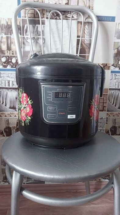 Продам мультиварку не дорого
