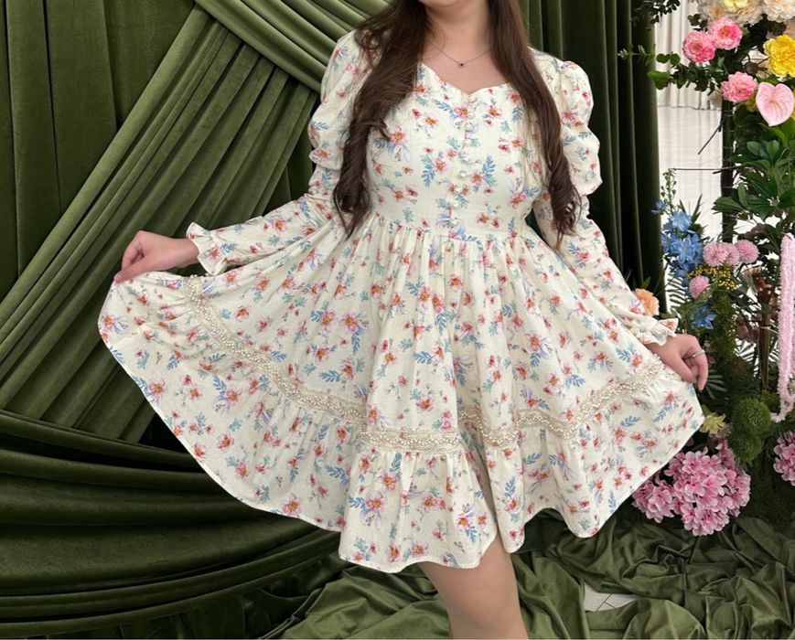 Дизайнерское Платье из вискозы