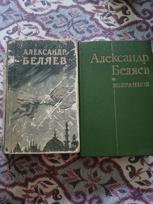 Здравствуйте! Продаю  книги б/ у.