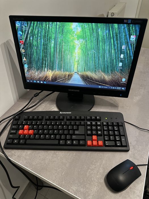 Calculator unitate PC + monitor Samsung 19”