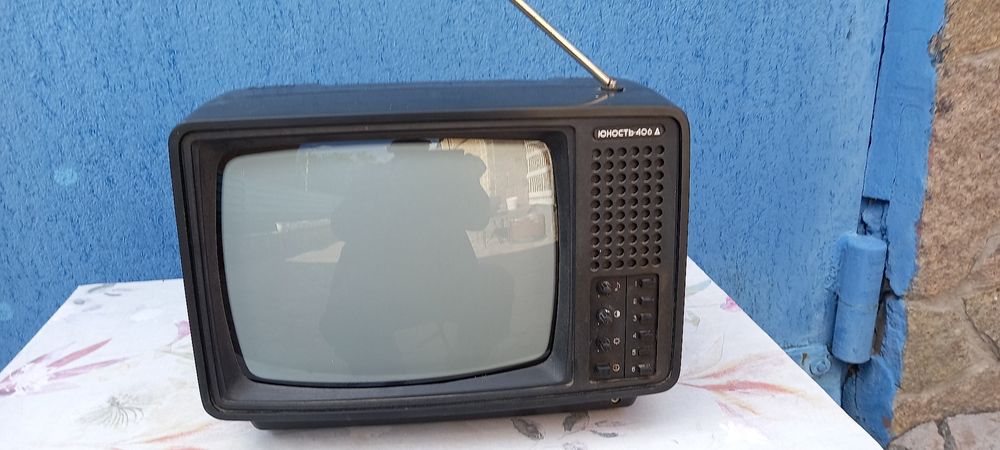 Продаю телевизоры плазменные и маленкие