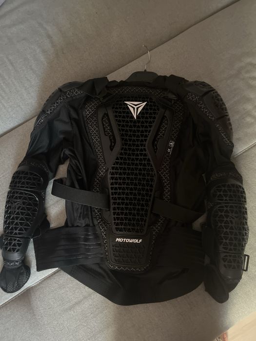 Armura motowolf