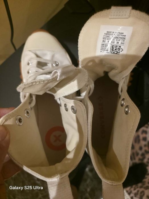 Дамски обувки Converse
