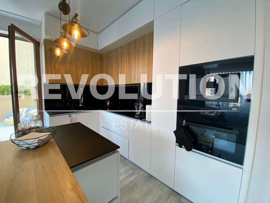 Двустаен апартамент в района на м-т Ален Мак!