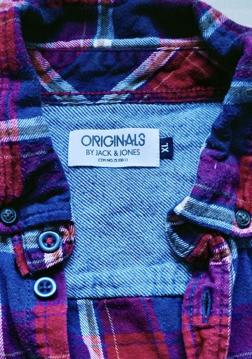 Cămăși super oferta.