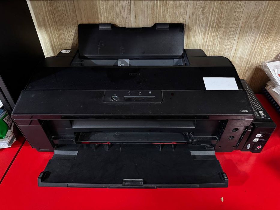 Epson L1800 A3+ фотопринтер