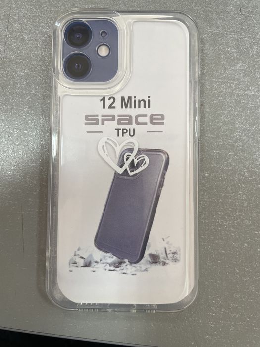 Кейс за iPhone 12 mini