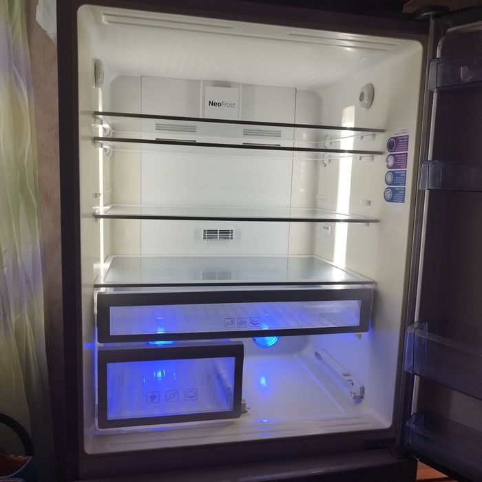 Продам холодильник BEKO