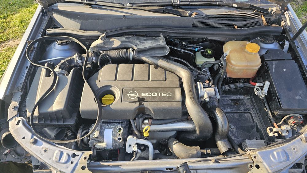 Opel Astra H 1.7 cdti НА ЧАСТИ