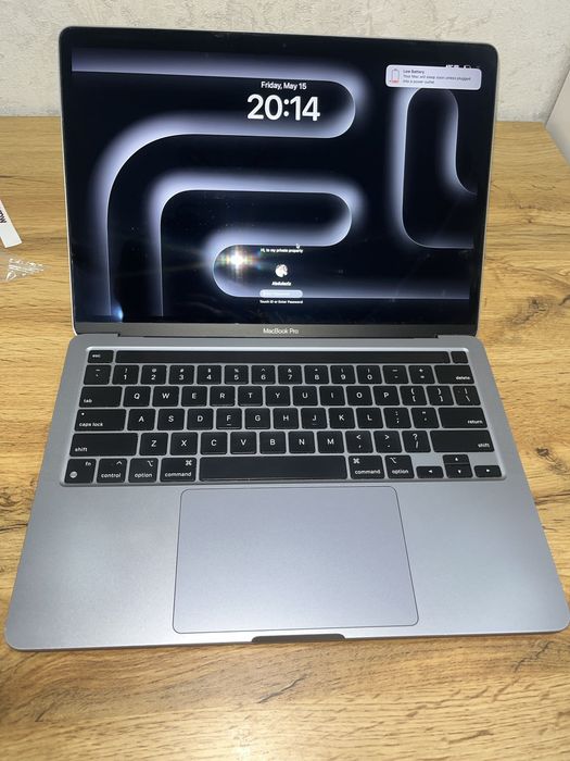 Macbook pro m1 2020, 8/256GB