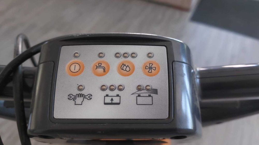 Masina de spalat pardoseala