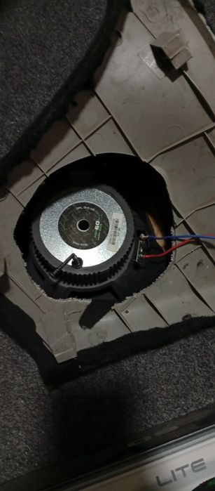 Aparatura komplekt sotiladi