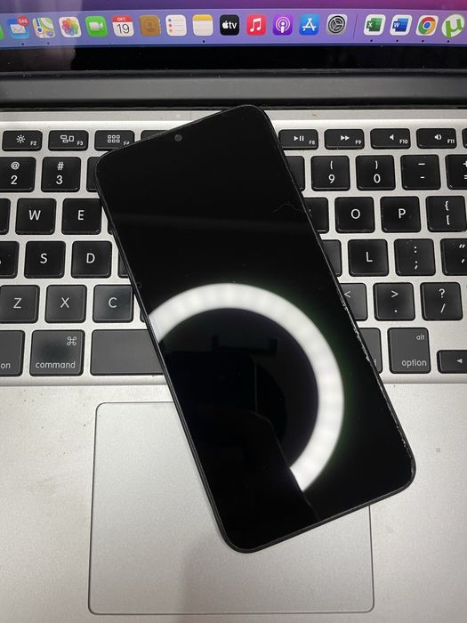 Телефон Xiaomi Redmi 9c