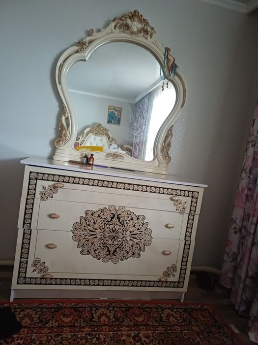 спальный гарнитур сатылады