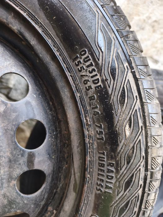 Гуми с джанти 4 бр. 155/65R14 - 60 евро и 2 бр. 145/70R -20 евро