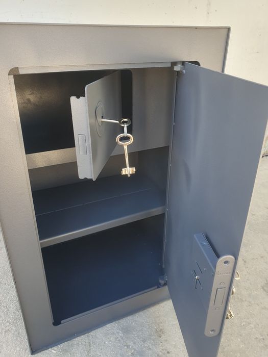 Урна, сейф, стол, стул, катёллар,рещоткалвр тайёрлаймиз