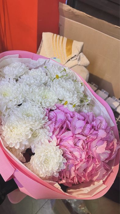 Хризантема и гартензии