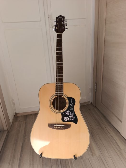 Продаётся электроакустическая гитара flight d 200Na. Гитара в отличном