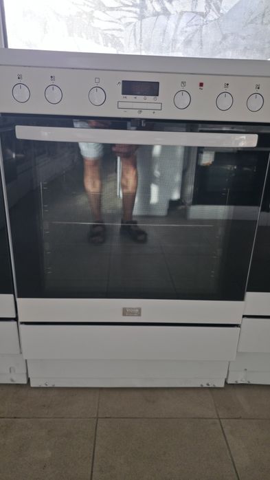Печка с индукционни котлони Voss Electrolux MOD ELI13320-HV 74L