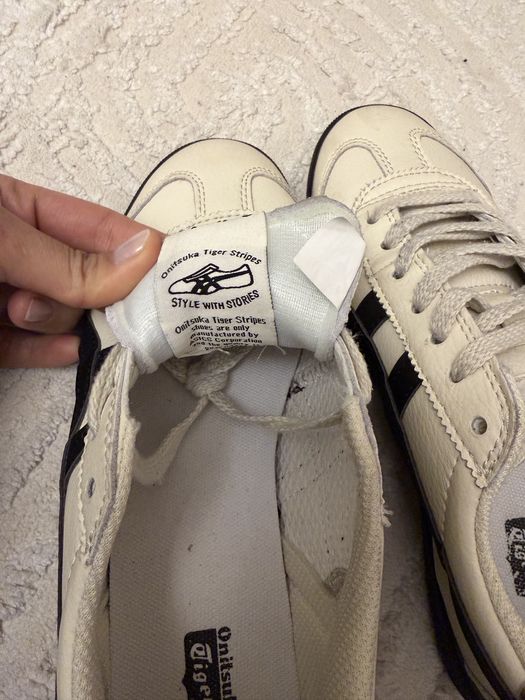 Продам кроссовки