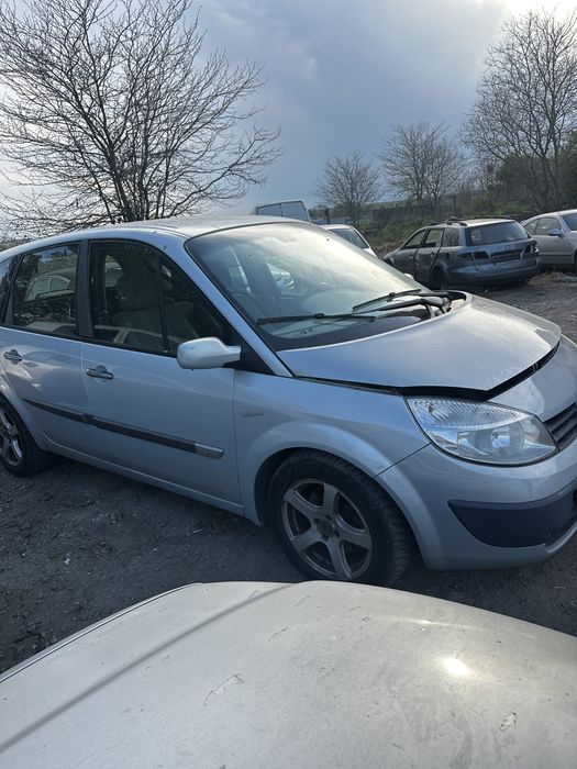 На Части! Renault Scenic 2.0 бензин