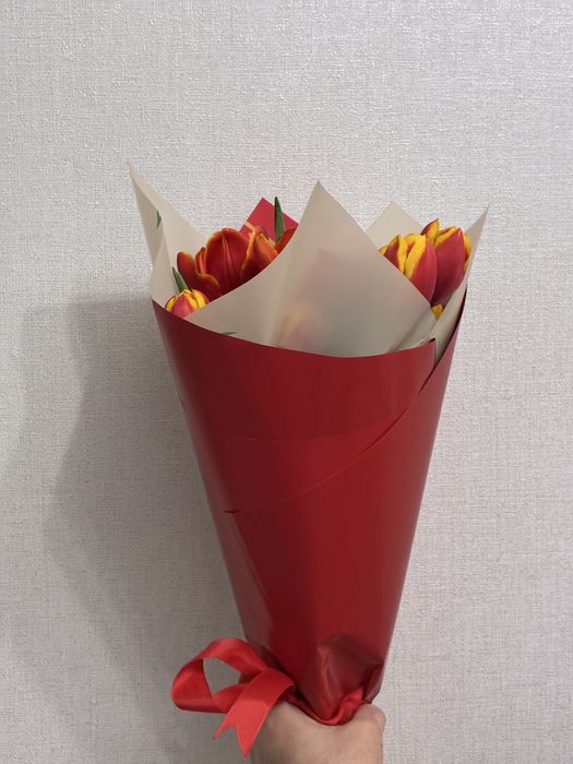 Цветы Астана тюльпаны