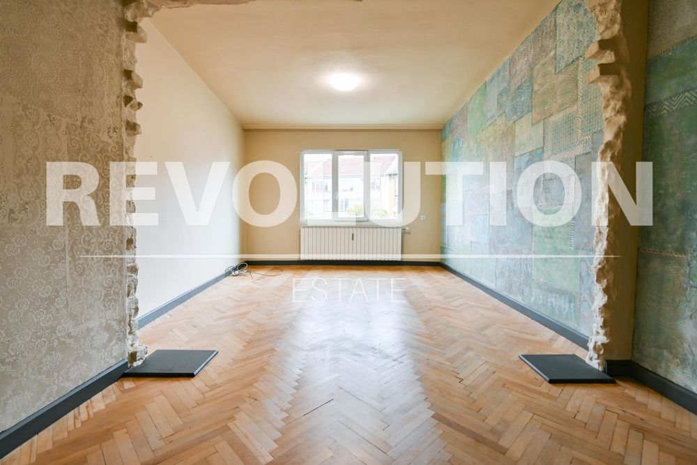 Дава се под наем Двустаен апартамент в София, Център - 86 кв.м за 950 € - Снимка #6