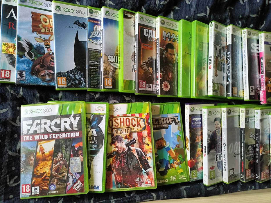 XBox 360+ 27 jocuri+ 2 controler+ kinect