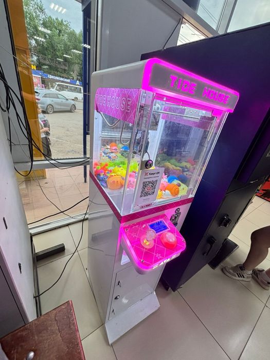 Продам игровой автомат хватайка