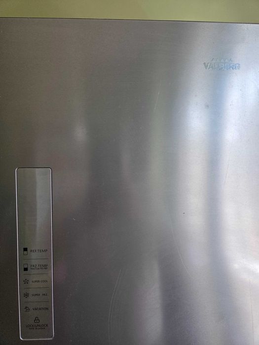 VALBERG Френски дву-крил хладилник с фризер с 2 големи чекмеджета