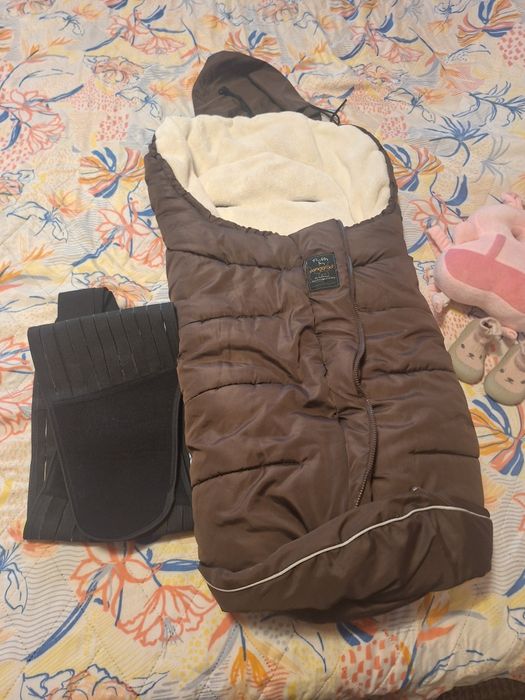 Бебешки дрехи и аксесоари