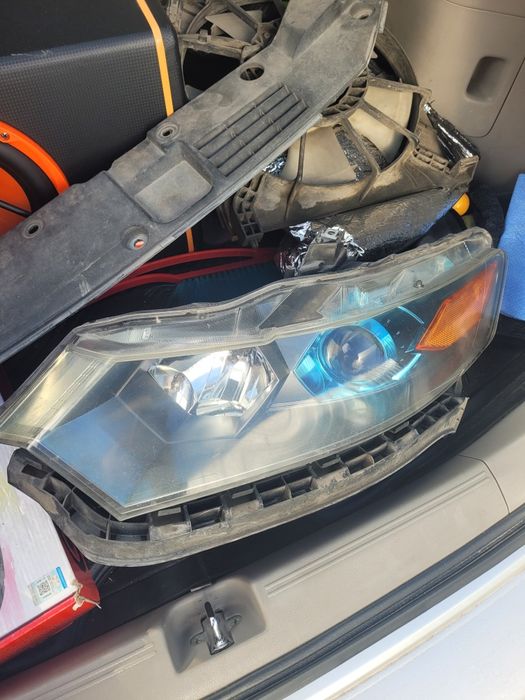 Левая фара на хонда инсайт