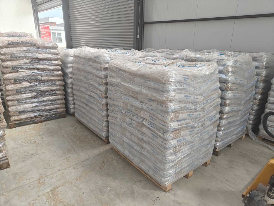 Пелети иглолистни, широколистни или смес на различни производители