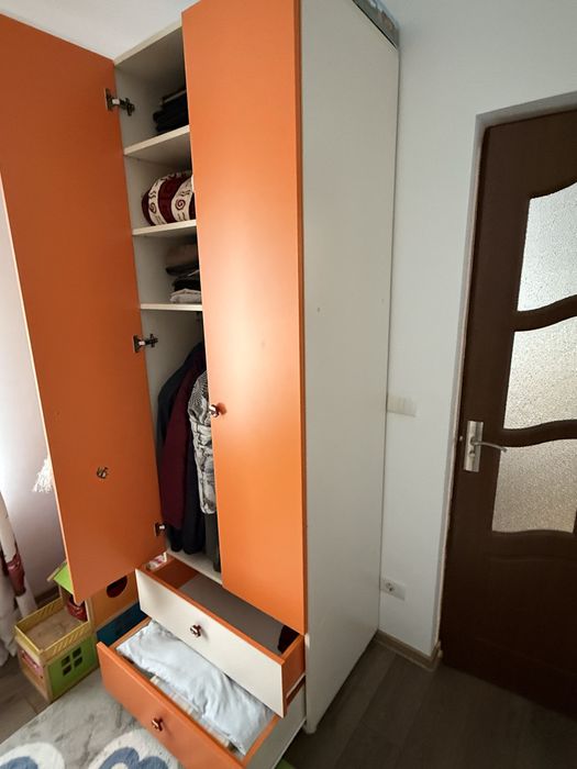 Mobila dormitor pal bej /portocaliu